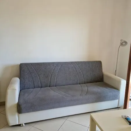 Apartamento Affitto Bilocale Pomezia